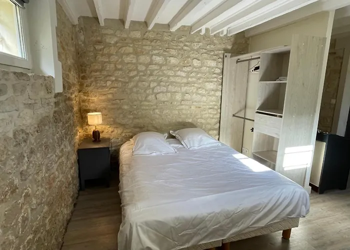 A 2 Pas De La Et Du Casino *